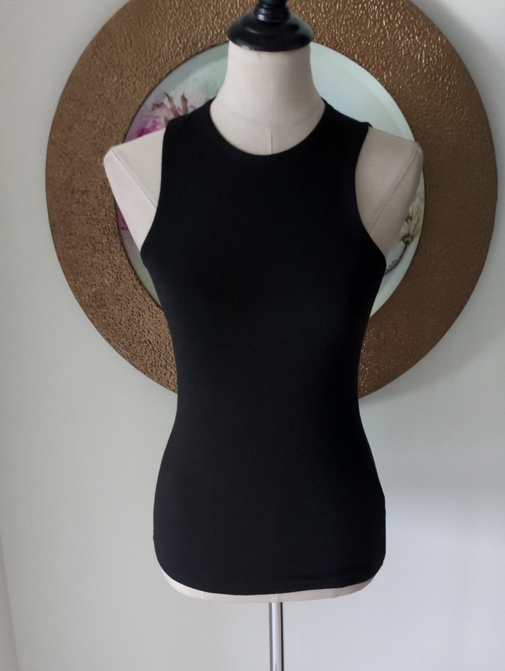 Express Classic Black Sleeveless Tank Top